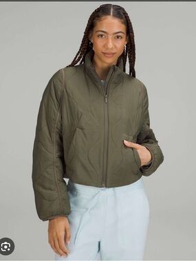 lululemon athletica Quilted Cropped Utility Jacket in Olive